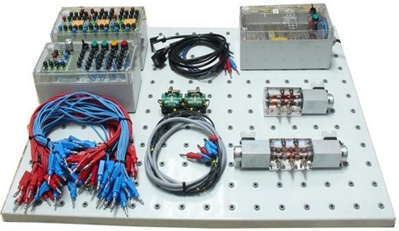 Jeu de composants hydrauliques transparents KSS: Electro-hydraulique (EWTHR53200943) avec alimentation 24V, relais, boutons poussoirs, cordons 4 mm