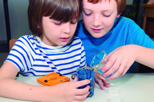 Kit basique Pile hydrogène pour la découverte (Sans douilles de sécurité), jeu de 12 Kits